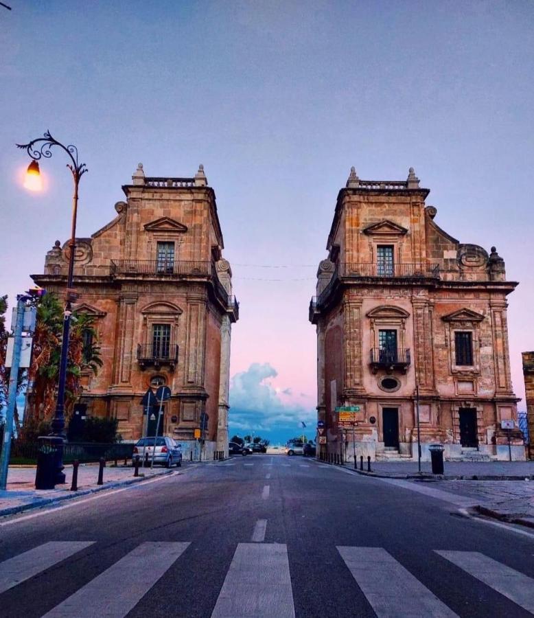 Tutti da Adry Home Palermo Exteriör bild